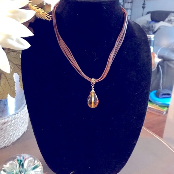 Lia Sophia Necklace - Picture 1 of 6